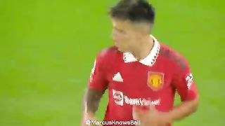 Lisandro Martinez vs Liverpool 22/23 (H)  Pocketed their whole attack