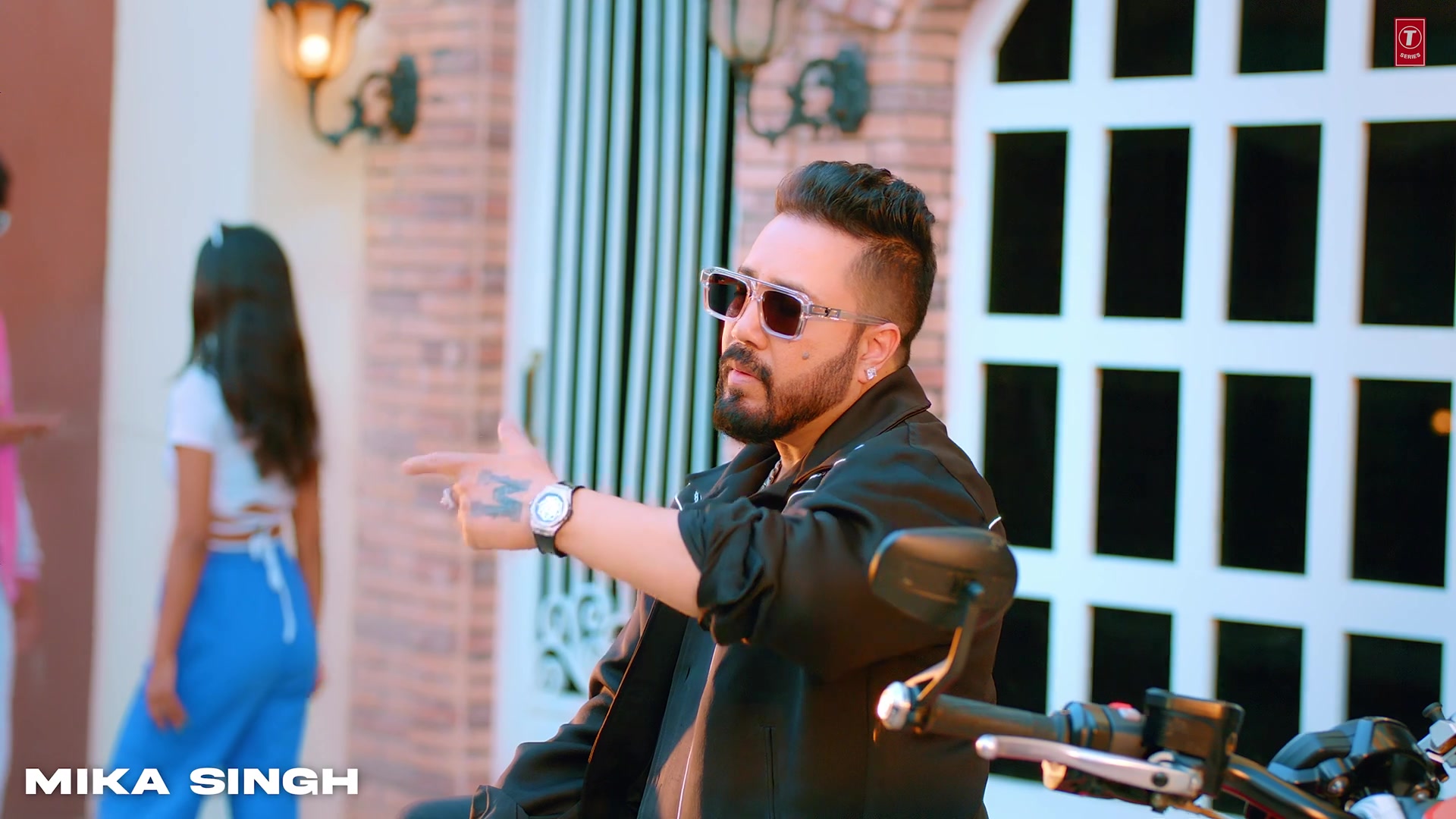 KITHE CHALLE HO Official Video MIKA SINGH HANS RAJ HANS Latest Punjabi