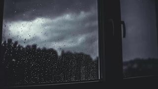 SUARA HUJAN DAN PETIR MALAM HARI