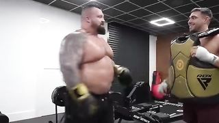 Eddie Hall punches Tommy Fury with full power! #boxing