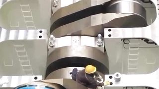 "size of ship engine"