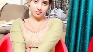 Raat mein tujhko call kiya.