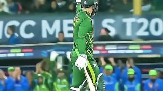 Brilliant batting by Shadab Khan