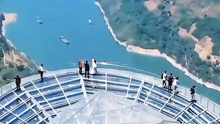 Dubailife trivalent diftrivalent burjkhalifaburjdubai