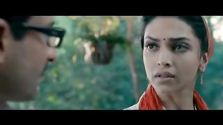 Acha_Lagta_Hai_Best_Video_-_Aarakshan_Deepika_Padukone_Saif_Ali_Khan_Shreya_Ghoshal(360p).