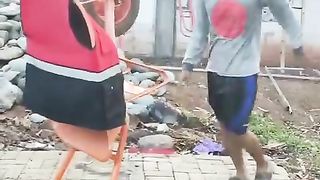 Dancing wkwkwk