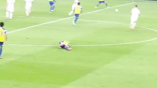 Ronaldo mendapat pukulan hari ini tetapi dia bangkit dan mencetak gol kemenangan untuk Al Nassr. ????????. yang tak terhentikan