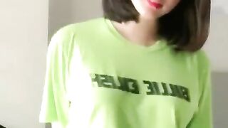 Viral TikTok girls