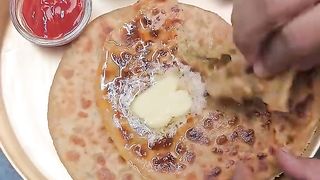 Aloo Paratha - All sides are filled Properly