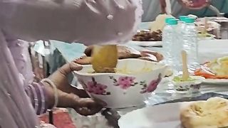 - Meri Nand ka sasural _ reception party _ walima ka khana _ #shortsvideo #weddingsong-pcDGMAavyWU-720p-1703390287.