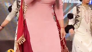 Miss Mahi New Dance missmahi sansardjlinksphagwara shorts trending viral-_xHG6-ApYpQ-1080pp-1703425399.