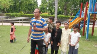 childran in park 2