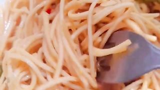 Noodles #shorts #short #food#streetfood#chowmein#desi#desifood#