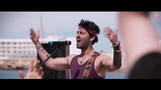 Apna_Bana_Le_-_Bhediya___Varun_Dhawan,_Kriti_Sanon__Sachin-Jigar,_Arijit_Singh,_Amitabh_Bhattacharya(1080p)