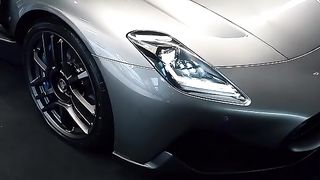 The Maserati MC20 Cielo meaning - “sky, heaven”.Enjoy the same acceleration, power and driving dynamics as its twin the MC20 Coupe.
