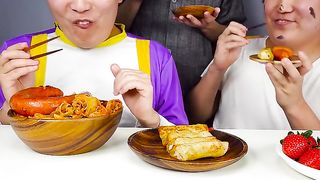 Spicy Food Challenge Lobster, Kielbasa Sausage Mukbang _ TikTok Funny Videos _ HUBA #shorts