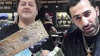 The Cash Is Worth $200,000, How Much Is The Gold Bar--- #Shorts