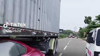 TOYOTA SUPRA 2