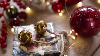 "Holiday Harmony: Crafting the Perfect Christmas with Decorating Tips, Festive Recipes, and Heartwarming Traditions!"