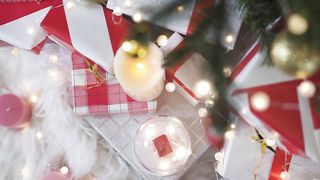 "Yuletide Radiance: Crafting Christmas Magic with Festive Decor, Culinary Delights, and Heartwarming Connections!"