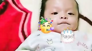 melihat anak pertamaku bahagia