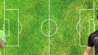 Emiliano Martinez vs 2023 Yassine Bounou