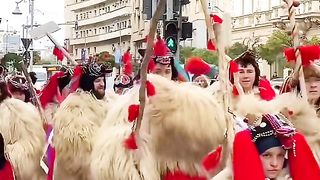 РУМЪНСКИ  КОЛЕДНИ ТРАДИЦИИ