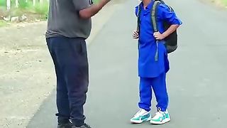 Eid_Mubarak_…Eidi_Dena_Mat_Bul_Jana_..????????????_#shorts_#viral_#eid_#eidmubarak(480p).