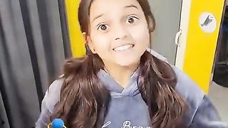 Instant_Mini_Pizza_For_Kids???????? !!_#pizza_#trending_#viral_#shorts(480p).