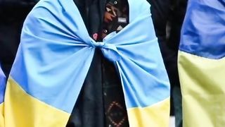 ЗА УКРАИНЦИТЕ ЗАД ГРАНИЦА