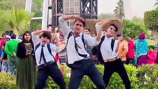 How to make Indian dancing peblic