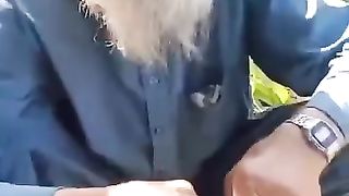 Baba g farmatay hain