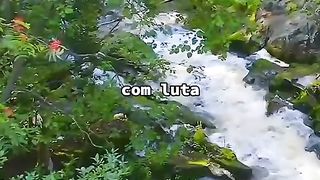 Deus te ama tenha fé