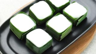 Kuih Tepung Pelita