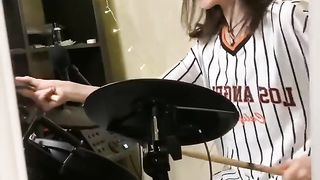 УХ ТЫ КАКАЯ