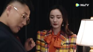 File name EP32_Clip_|_He_must_choose_between_ex_and_wife!_|_She_and_Her_Perfect_Husband_|_爱的二八定律_|_ENG_SUB