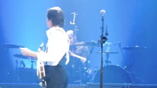 Paul McCartney - Wonderful Christmas time