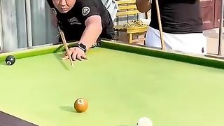 Funny_Video_Billiards_million_views___p337_????(480p).