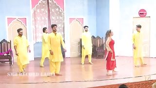 WARDA_PERFORMANCE_MAZA_LEIN_DEY