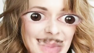 Farine_de_famille_#blague_#humour_#lol_#drole_#shorts_#ado_#mdr_#viral_#ecole(480p).