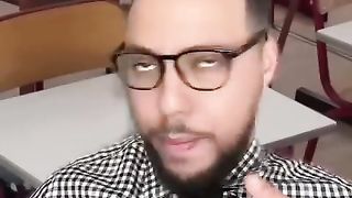 Anglais????_#funnyshorts_#2023_#funny_#funnyreels_#viralreels_#sketch_#viral_#shorts_#viralshorts_#lol(480p).