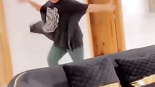 Le_couple_le_plus_fou_Diadia_et_Mari_de_vipère_????_#shorts_#viral_#diadia(480p).