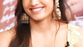 Rashmika Mandanna Past Love Story _ Breakup #lovestory #viralvideo #viralshort #rashmikavideo #Cute.