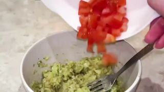 Праздничные брускеты с креветками