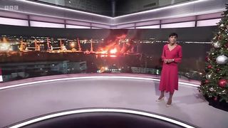 Huge explosion as Ukraine strikes Russian warship BBC News