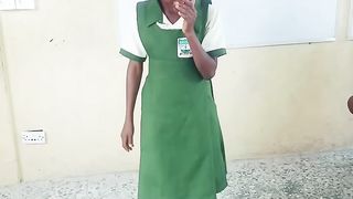 Watch the beautiful dance moves of 13 years girl
