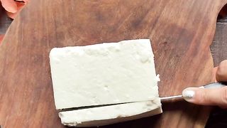 Aachaari paneer burger
