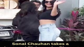Sonal Chauhan takes a chartered flight as she flies out #sonalchauhan #shorts #short #trending #viral #bollywood #shortvideo