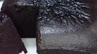 Bikin kue katanya
