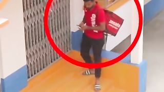 Zomato_Delevery_Boy_Viral_Video_????????___In_Indore_❤️_#zomato__#ktm_2023_#shorts_#viral_#ytshorts(480p).
